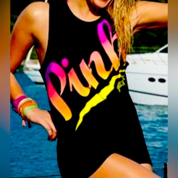 PINK Victoria's Secret Tops - Rare Find!  Like New! Victoria’s Secret Pink Ombré Pink Graphic Tank Top - Sz M